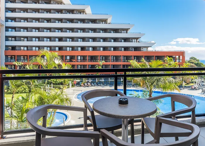 Enotel Lido Szálloda 5*